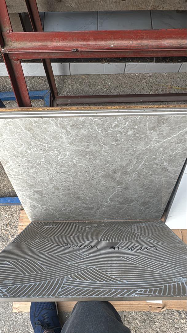 Gris Marbré Mat